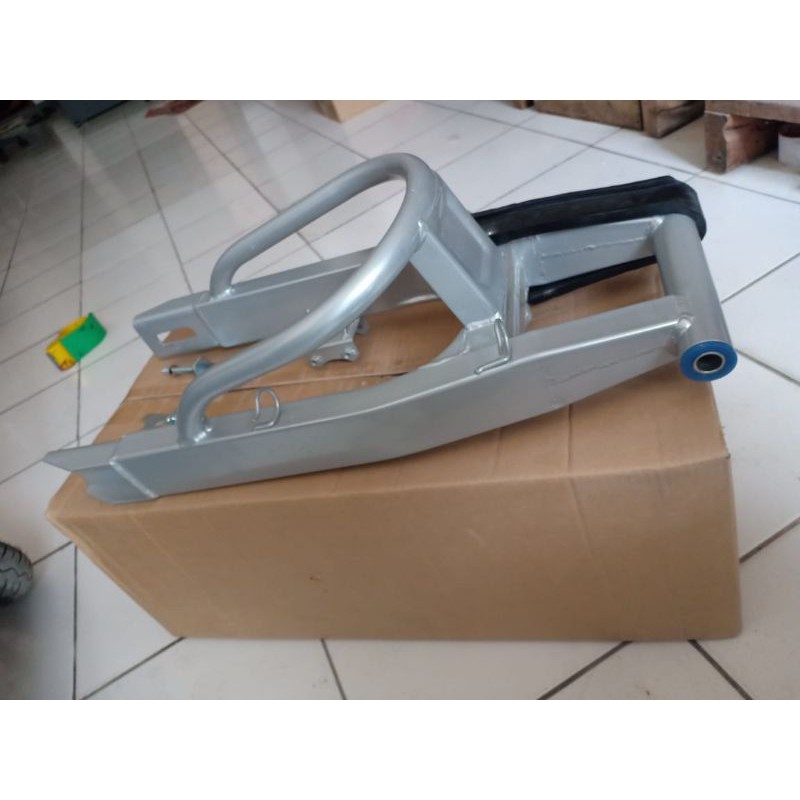 swing arm RD racing Kawasaki KLX 150 D-Tracker