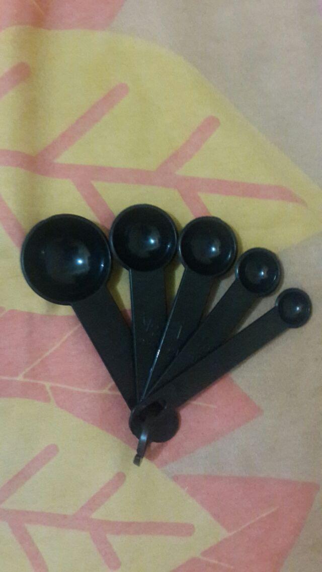 Sendok Takar Hitam, Sendok Takar, Sendok Ukur, Sendok Bumbu Dapur, Sendok Takar Isi 10 Psc