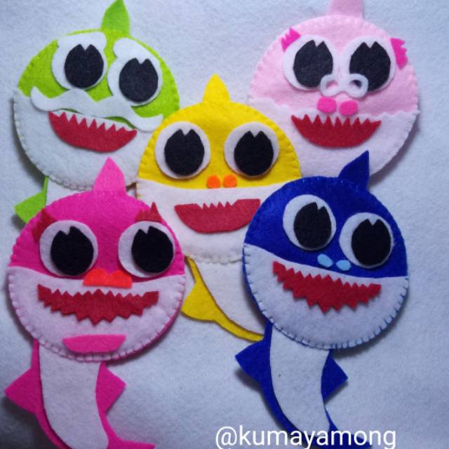 

Amplop Flanel Baby Shark