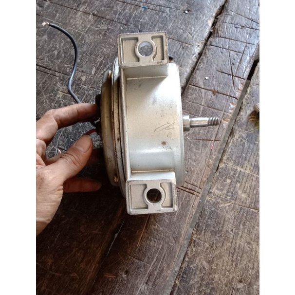 Dc Motor Gearbok 24V 75W 144Rpm 5A