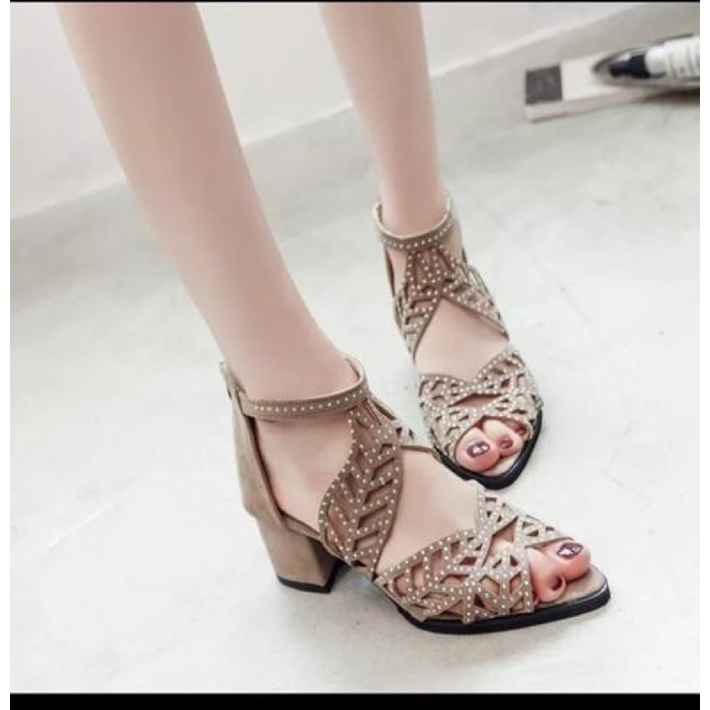 high heels gede ule 02