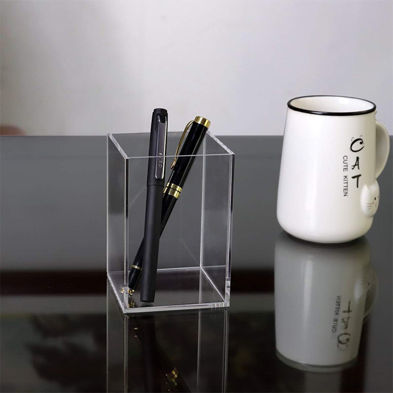 

Acrylic Pen Holder uk 10x10x12cm / tempat pensil