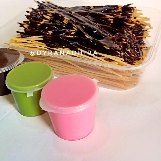 

NEW_PRODUCT/( PREMIUM ) Mie Lidi LUMER topping coklat, DLL..( PREMIUM ) Mie Lidi LUMER topping coklat, DLL../termurah se indonesia / makaroni DAUN JERUK renyah - khas mojokerto