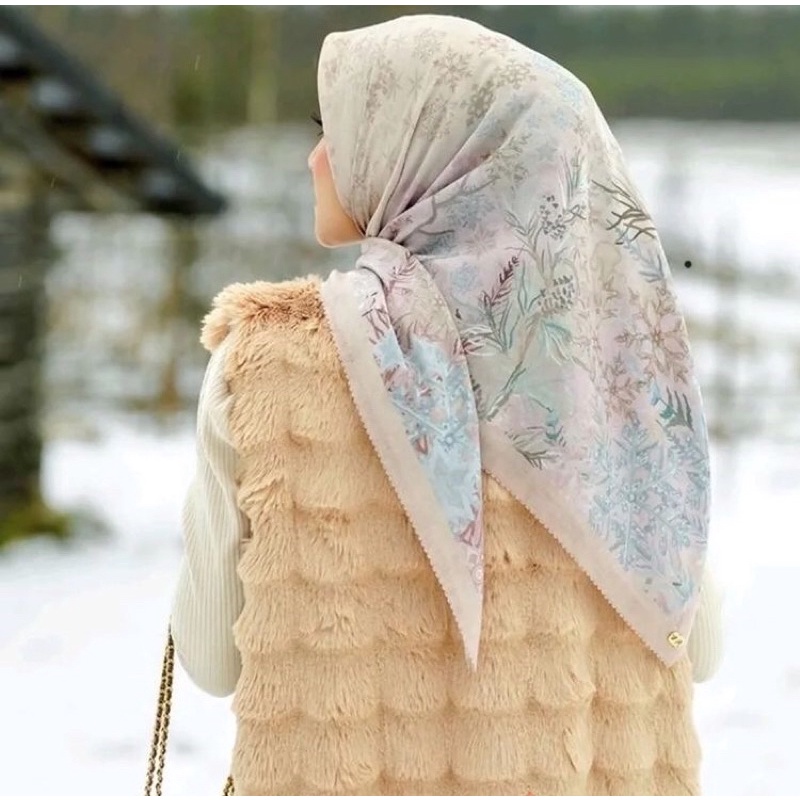 Buttonscarves Frozen series by BS x Disney