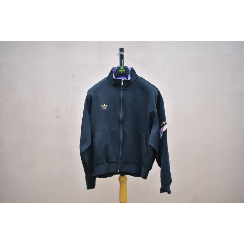 adidas vintage tracktop