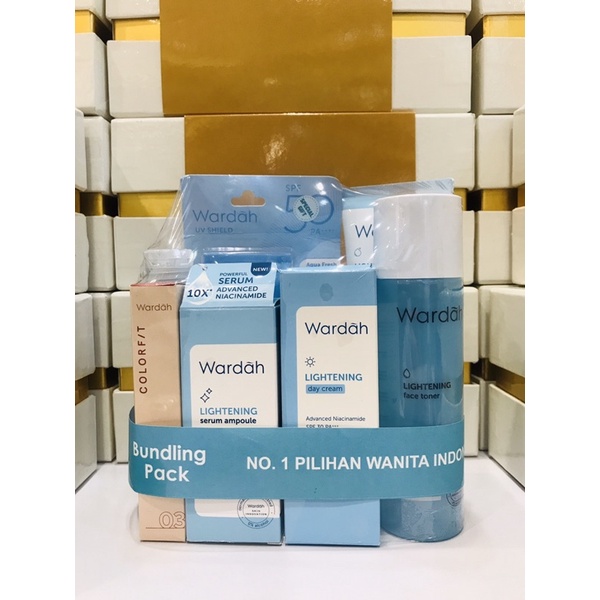 Wardah Lightening Series Paket Hemat 1