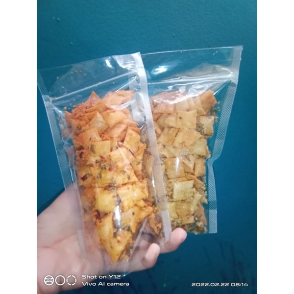 

kripik pangsit goreng