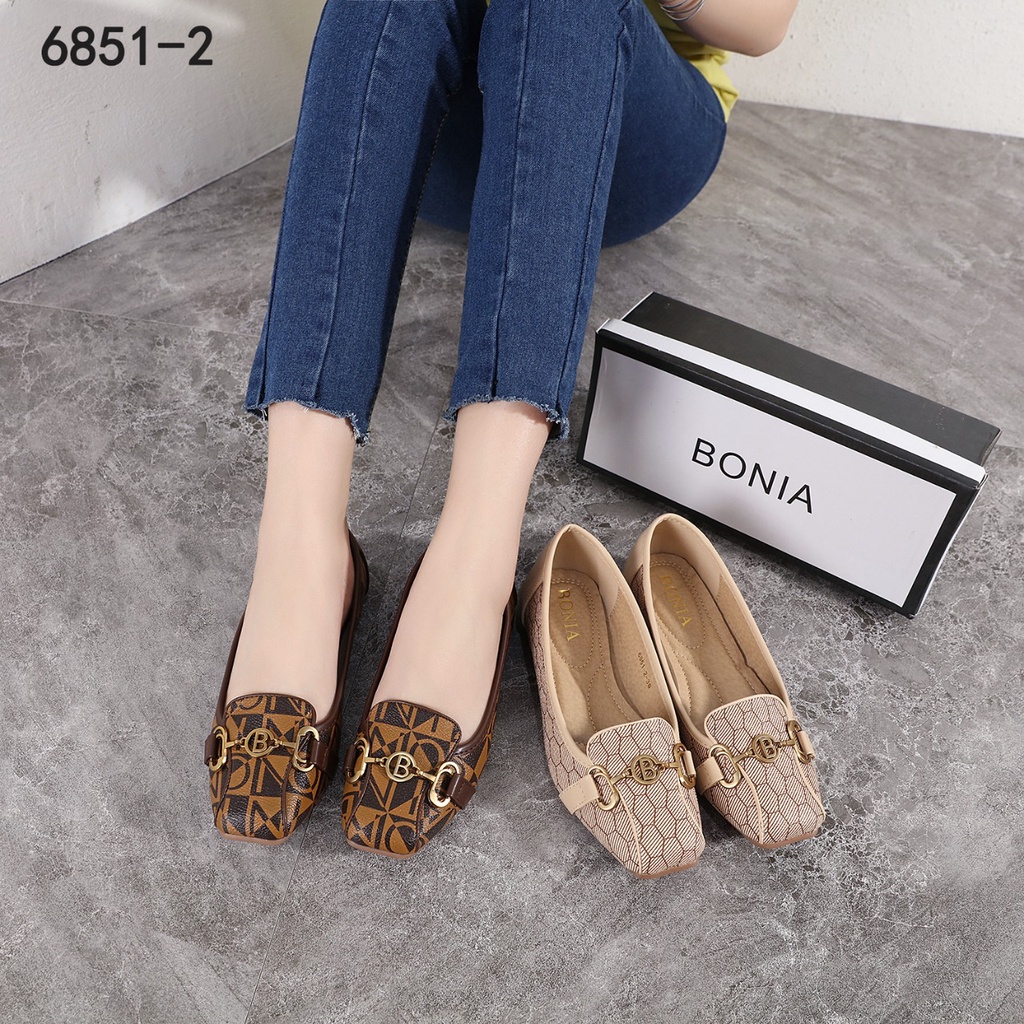 Bo Monogram Logo B Flat Shoes #6851-2