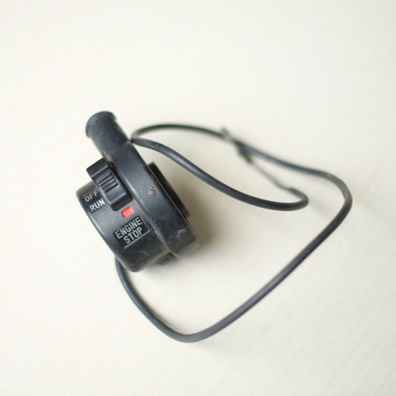 holdee saklar kanan yamaha dt100 dt125 dt 100 125 original nos ori baru