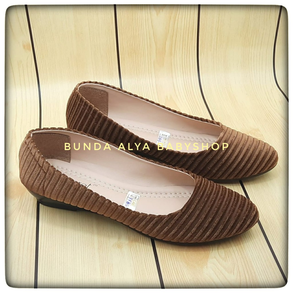 Flatshoes CABARET Premium Size 37 -  40 COKLAT - SALUR - Sepatu Wanita Dewasa Bludru