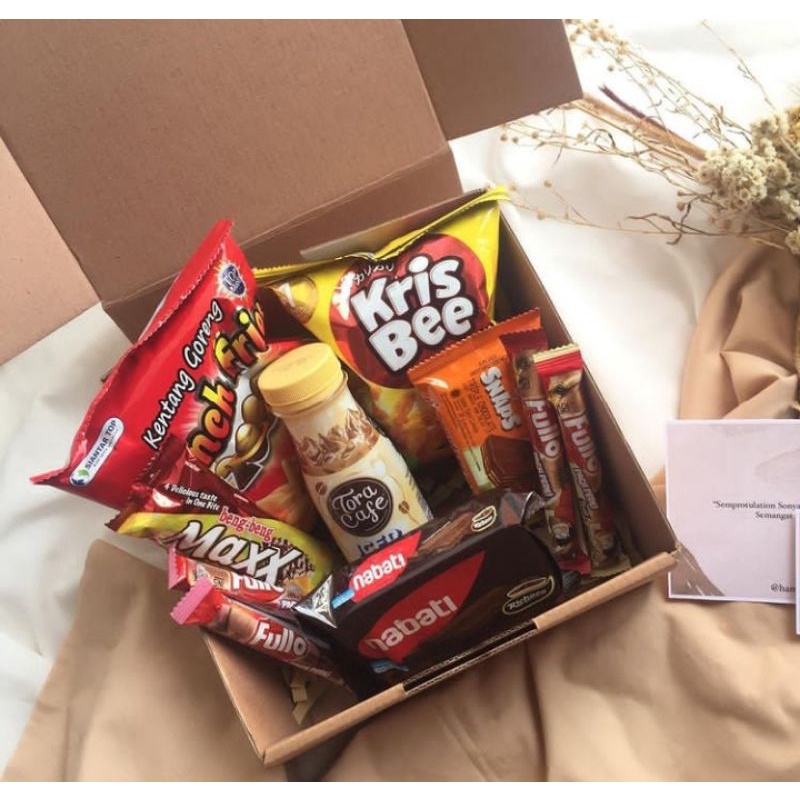 SNACK BOX GIF HAMPRES/ KADO ULANG TAHUN/ KADO WISUDA/ KADO ANNIVERSARY/ KADO
