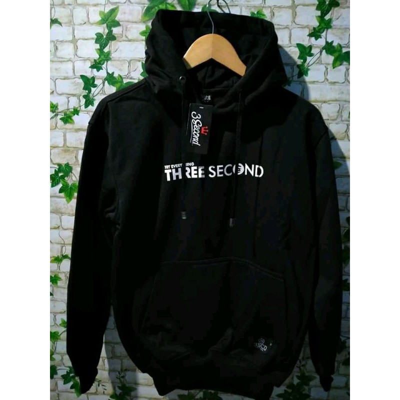Zipper Hoodie cewek hitam