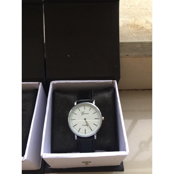 jam tangan Geneva white black