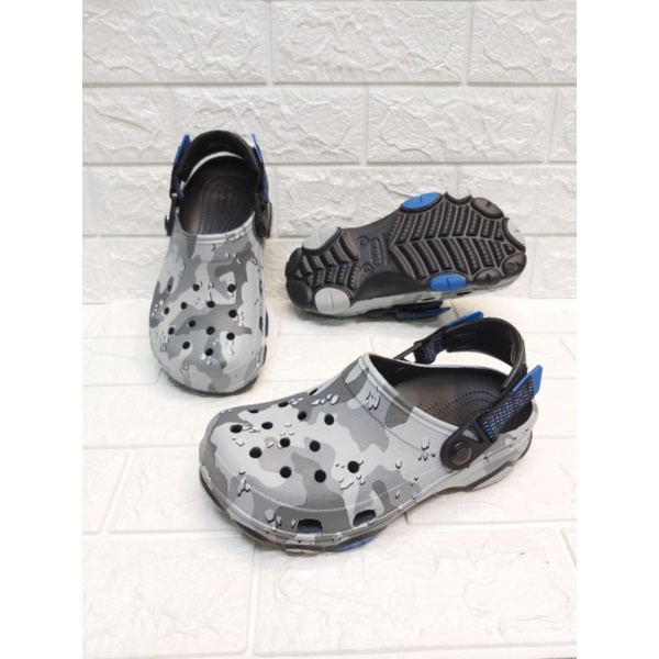 crocs classic all terrain camo / sandal crocs all terrain / crocs pria wanita