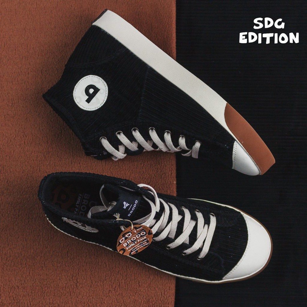 Sepatu Brodo With Dochi Collaboration Limited-4