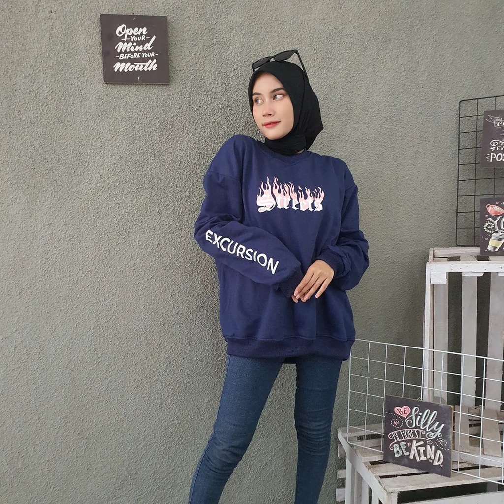 STREETS 2XL SWEATER OVERSIZE OBLONG CREWNECK WANITA
