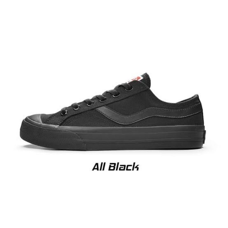 SEPATU VENTELA PUBLIC LOW FULL BLACK