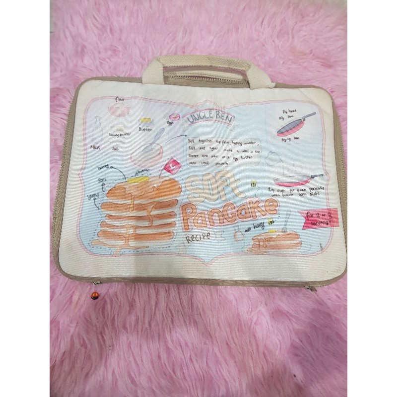 [PRELOVED ORI] Tas laptop pelindung laptop case laptop up to 15" gambar pancake lucu(merk stroberi)