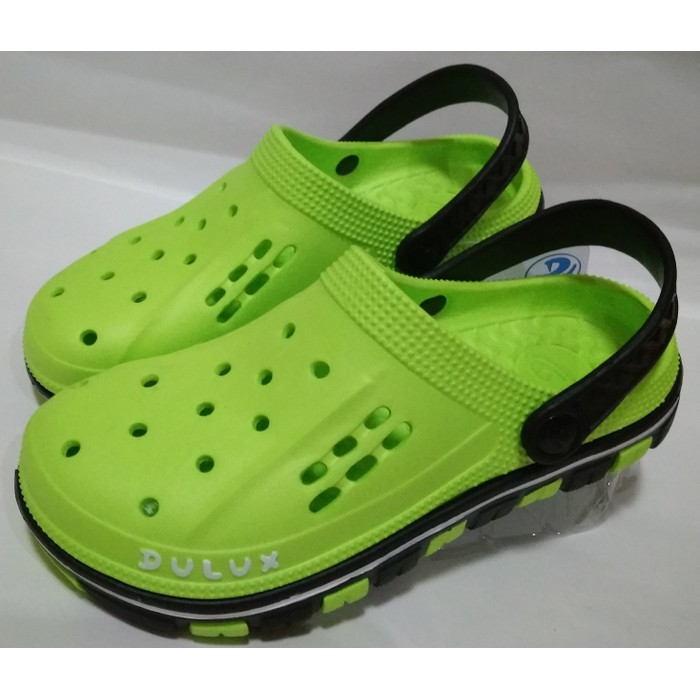 sandal crocs shopee