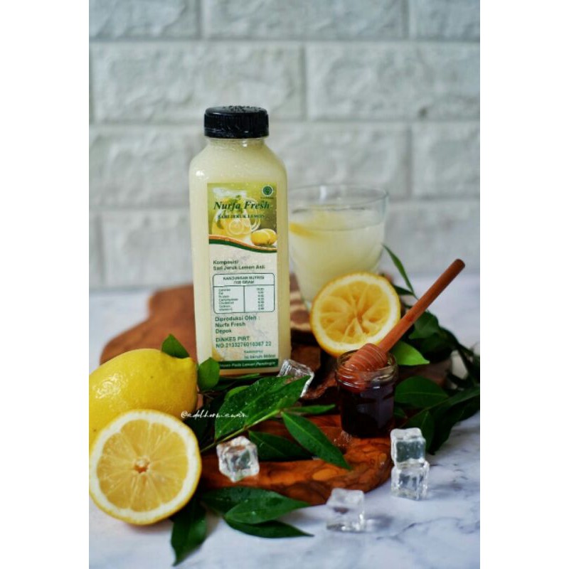 

EMKA Sari Jeruk Lemon Nurfa Botol 500ml