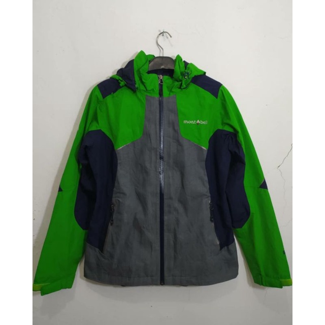 JAKET OUTDOOR MONTBELL SECOND JAKET GUNUNG WATERPROOF