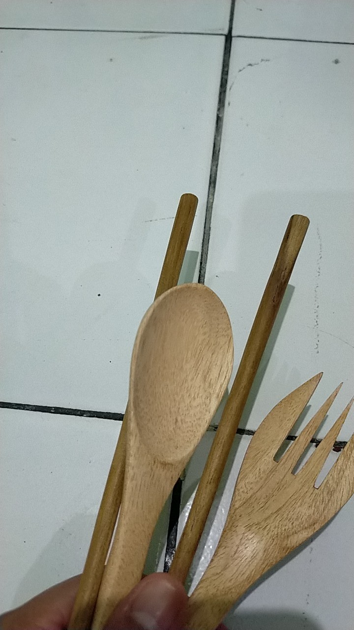 Sendok + Garpu + Sumpit