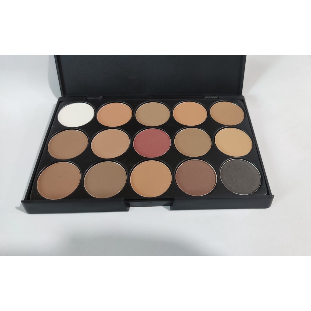 Pro 15 Warna Nude Matte Eye Shadow Makeup Palet Smoky Warna Bumi Halus Campuran Halus Beludru Warna Eyeshadow Tahan Lama