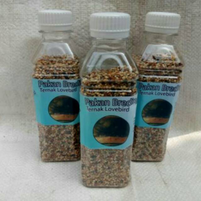 Pakan breeding untuk ternak lovebird