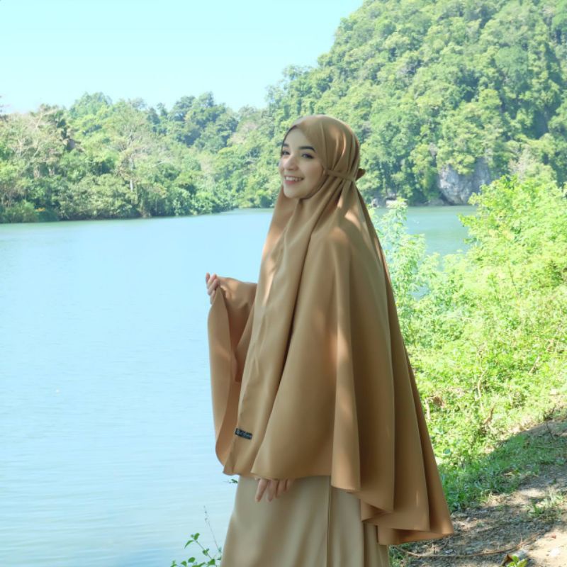 Hijab Bergo Tali Thalita Azda Khimar Jumbo Instan