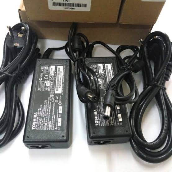 TOSHIBA  ORI CAS AN CASAN Original Charger Laptop Satellite C600 C800 C640 L645 L745 L800 19V 3.42 A