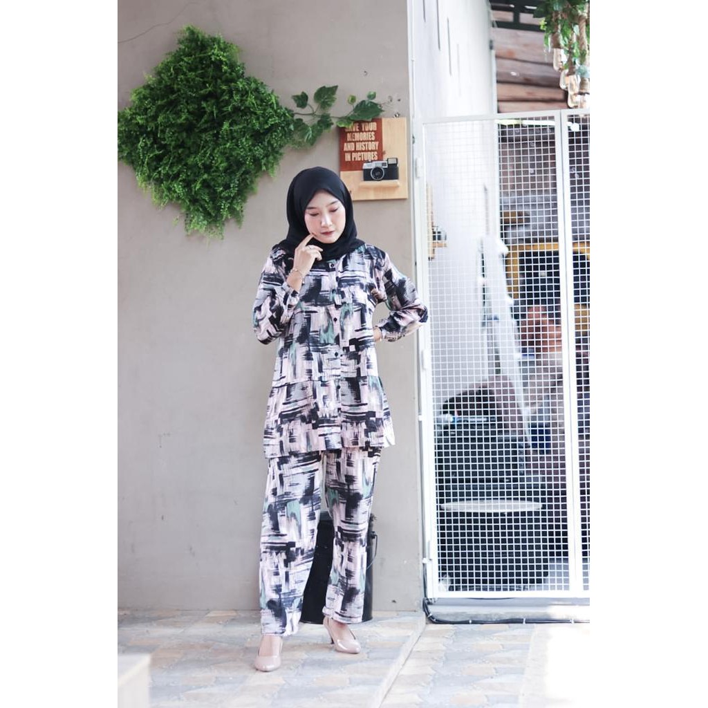 1KG MUAT 3SET | KALA DAILY BASIC SET RAYON PREMIUM ATASAN CELANA HITS SELEBGRAM FASHION WANITA