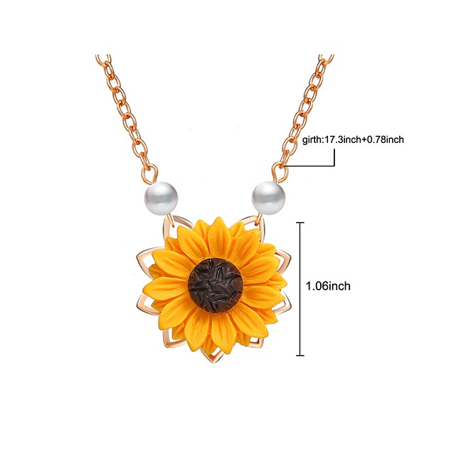 LRC Kalung Fashion Sunflower Imitation Pearl Necklace F6773X