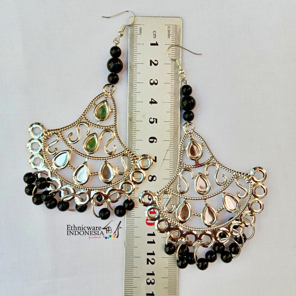 Anting Wanita Giwang Besar Anting Logam Kekinian. Manik/Mutiara Sintetis