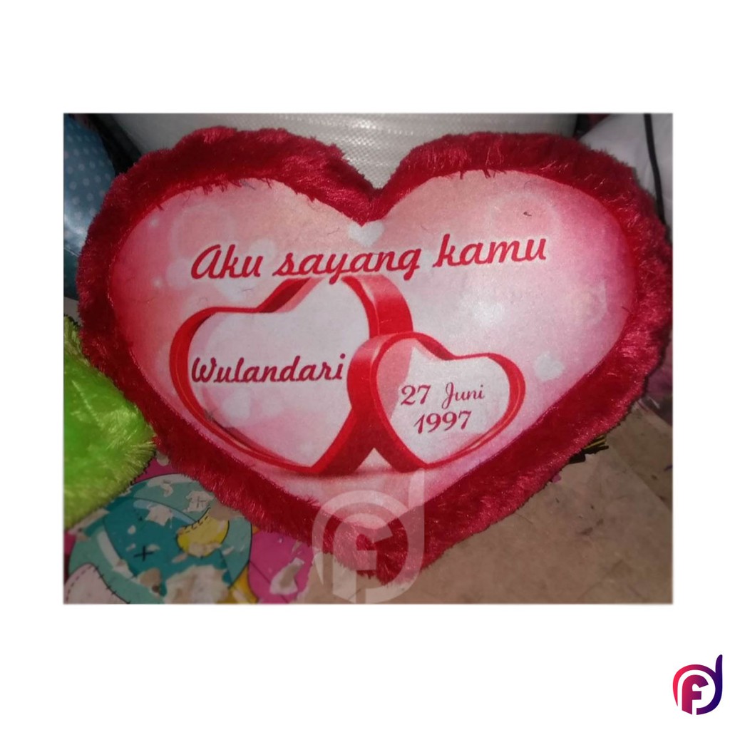 Dapatkan Gambar Bantal Love Custom Tulisan Ucapan Ulang Tahun Unik Spesial Birthday GIFt Wedding Nikahan Terbaru oleh www.katacinta.co