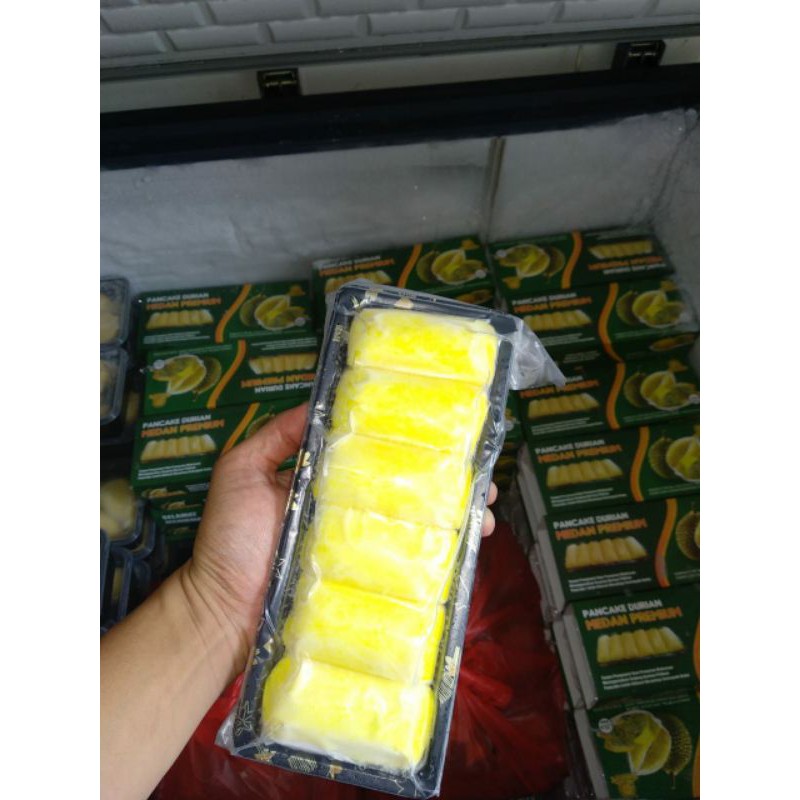 

PANCAKE DURIAN PREMIUM UCOK | PANCAKE DURIAN ISI 4, 8, 12