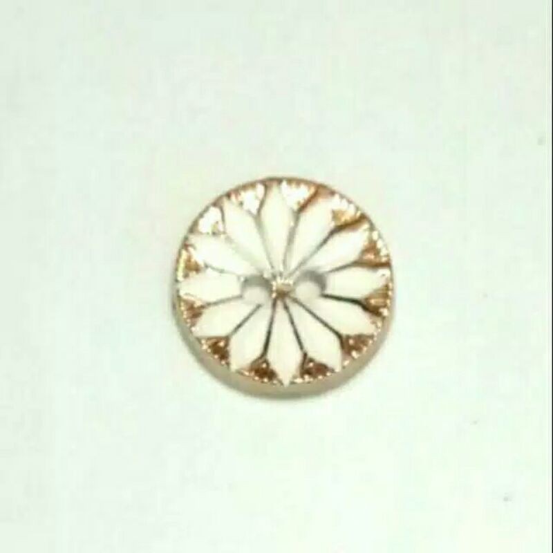 400 pcs Diameter 15 mm Kancing Kemeja Motif Bunga Emas - Kancing Lubang 2 Import