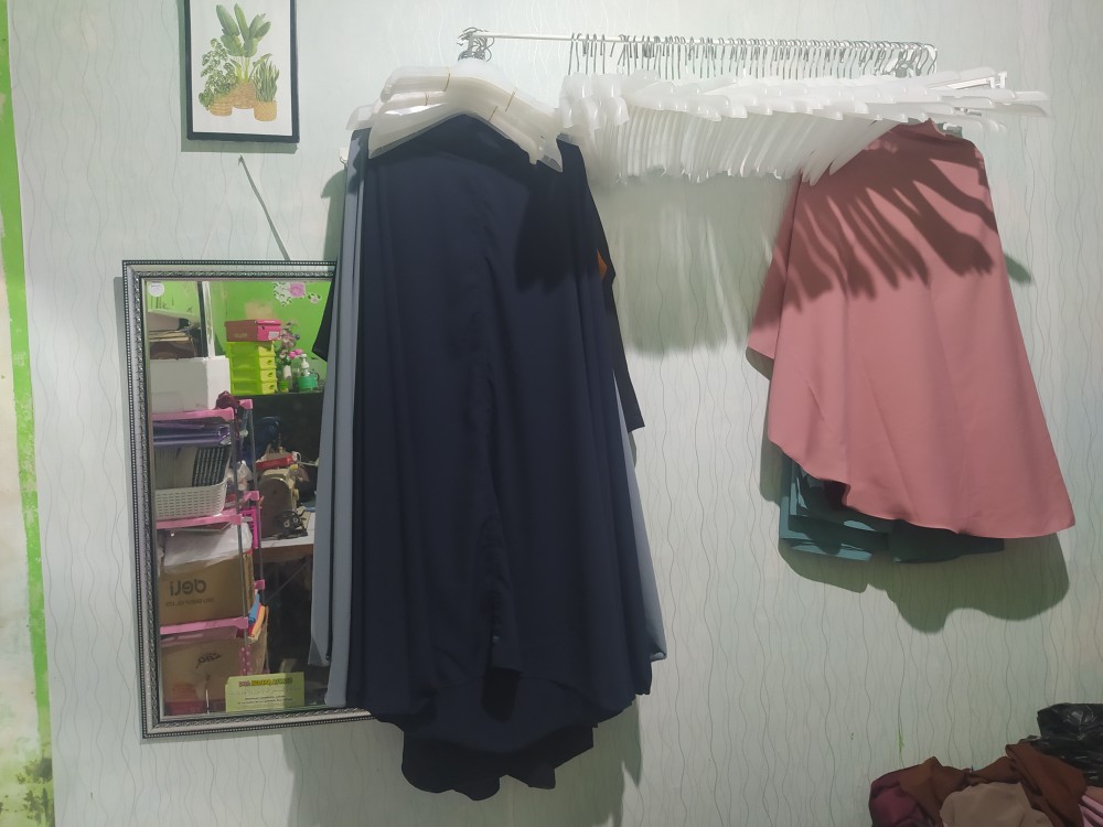 Hanger Gantungan Baju 151 Untuk Gamis Dan Jaket