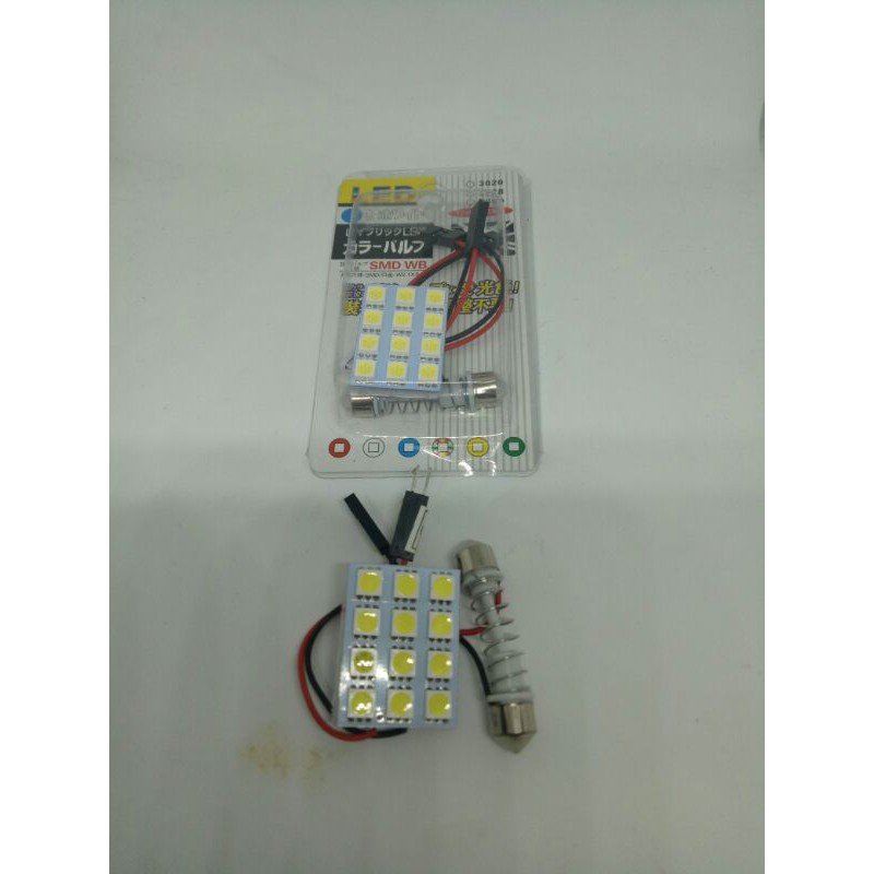 lampu plafon mobil