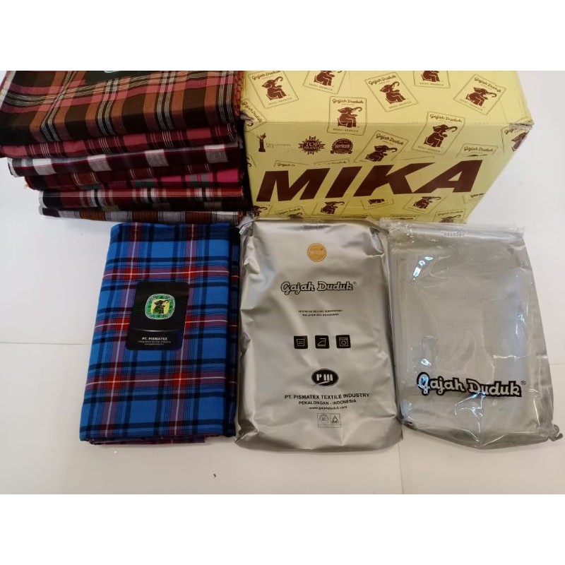 sarung gajah duduk mika