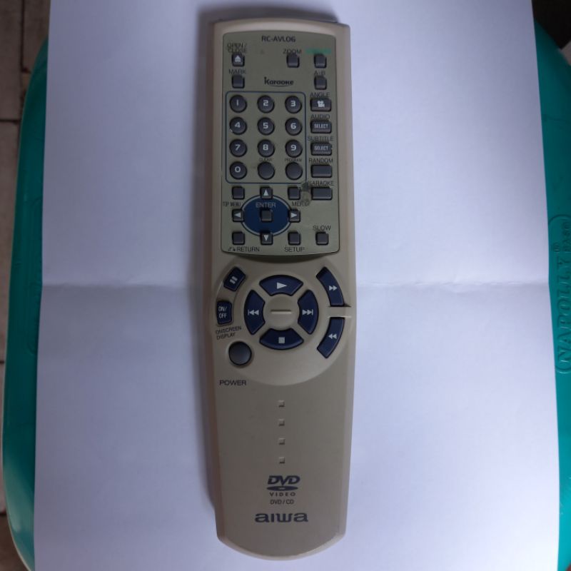 Remote DVD AIWA Original . RC - AVL06 .