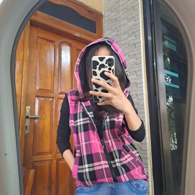 PRELOVED ROMPI WANITA KOTAK