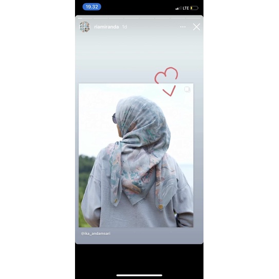 JADE buttonscarves ria miranda xanadu