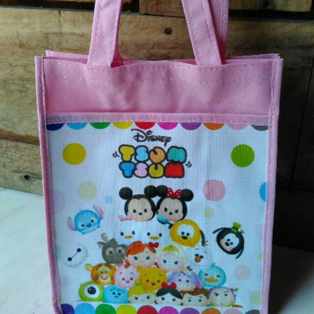 

READY tas souvenir ultah kantong tsum-tsum
