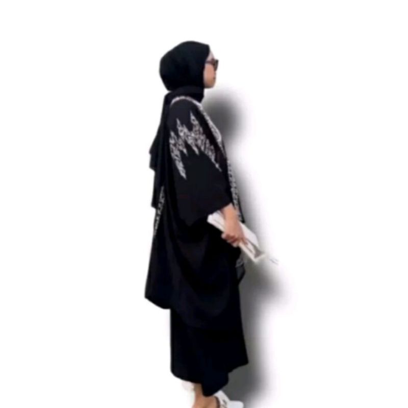 Outer Batik Kimono Cardigan Batik Wanita Modern Motif Etniq Outfit Kondangan Simpel