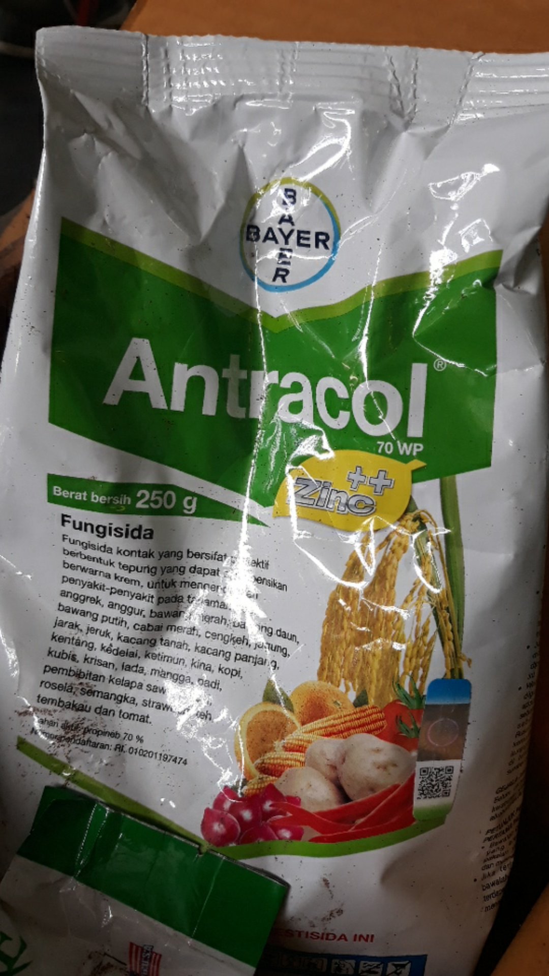 Fungisida Antracol 70wp + Zinc 250 Gram