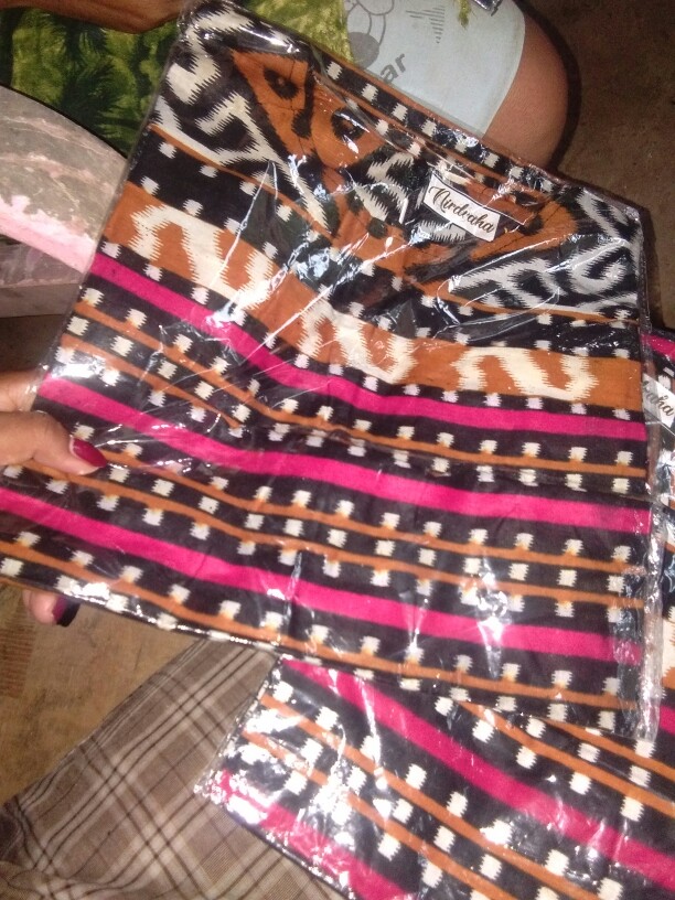 Bisa Beli Satuan Saja Maura Couple - Sania Ruffle Batik Couple Ori Ndoro Jowi Dnt