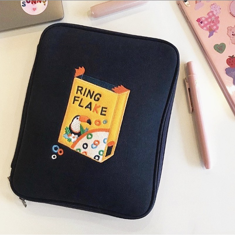 Sleeve Pouch Sarung Tas Bag Case Ipad Tab Tablet Macbook Air Pro Laptop Asus Acer Lenovo HP Huawei 11 12 13 14 15 inch Motif Gambar Egg Bird Burung Woodpecker Flakes Warna Kuning Biru Navy Lucu Cute Murah Korean Model Banyak Slot Ruang Stationary