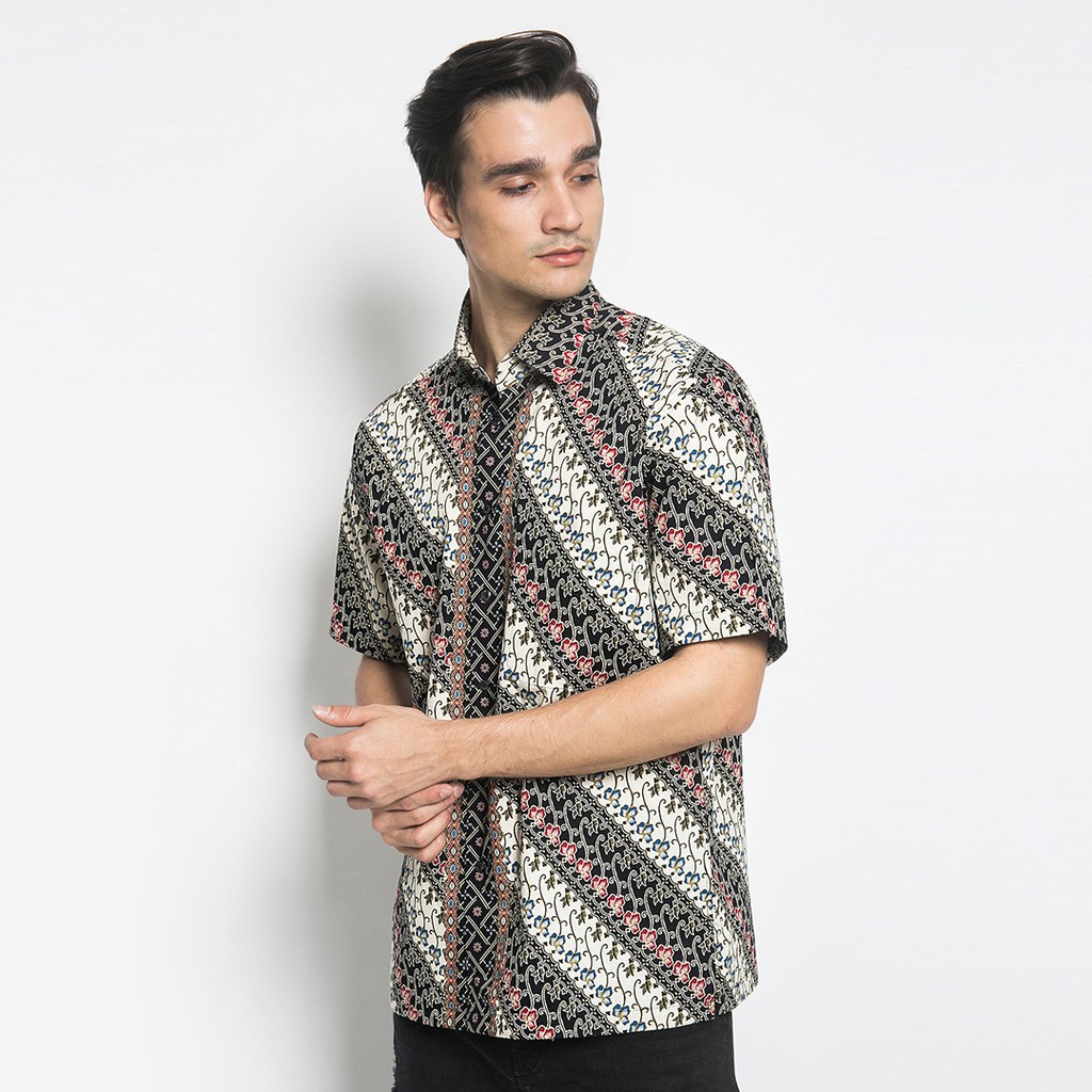 kemeja Alisan Bayar COD Alisan Kemeja Lengan Pendek Batik Reguler 10469 Hitam diskon murah
