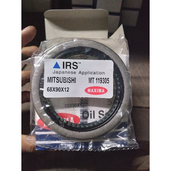 OIL SEAL RODA DEPAN MITSUBISHI PS 100 PS100 DOUBLE