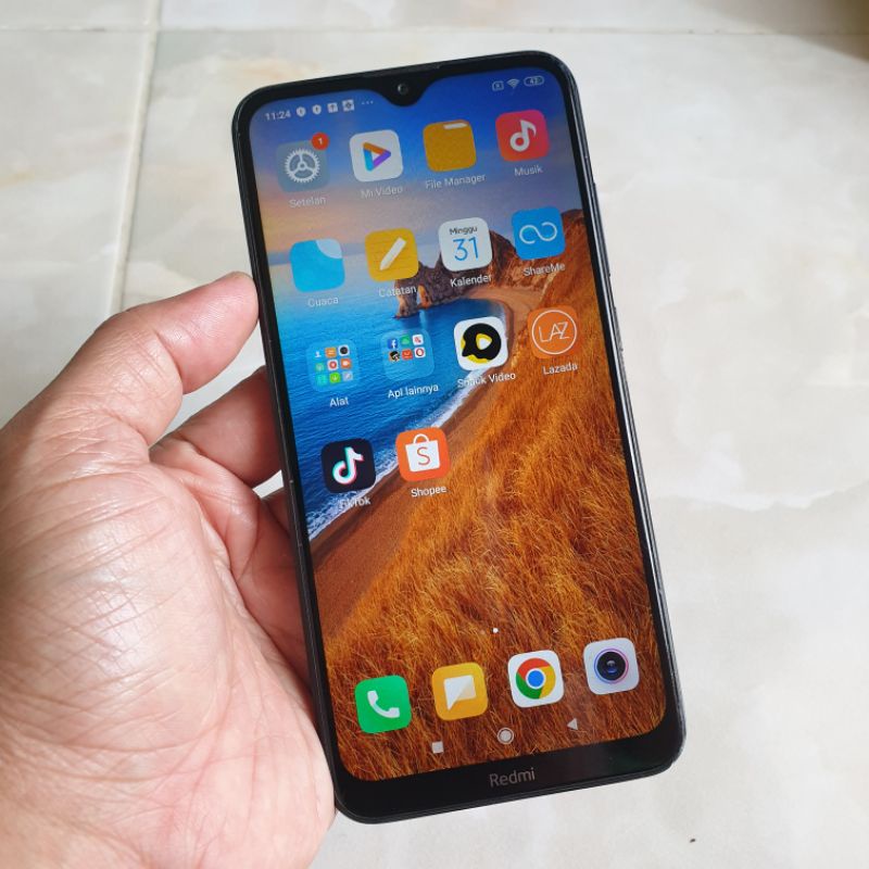 Xiaomi Redmi 8A 2/32 Ram 2gb Rom 32gb second normal siap pakai